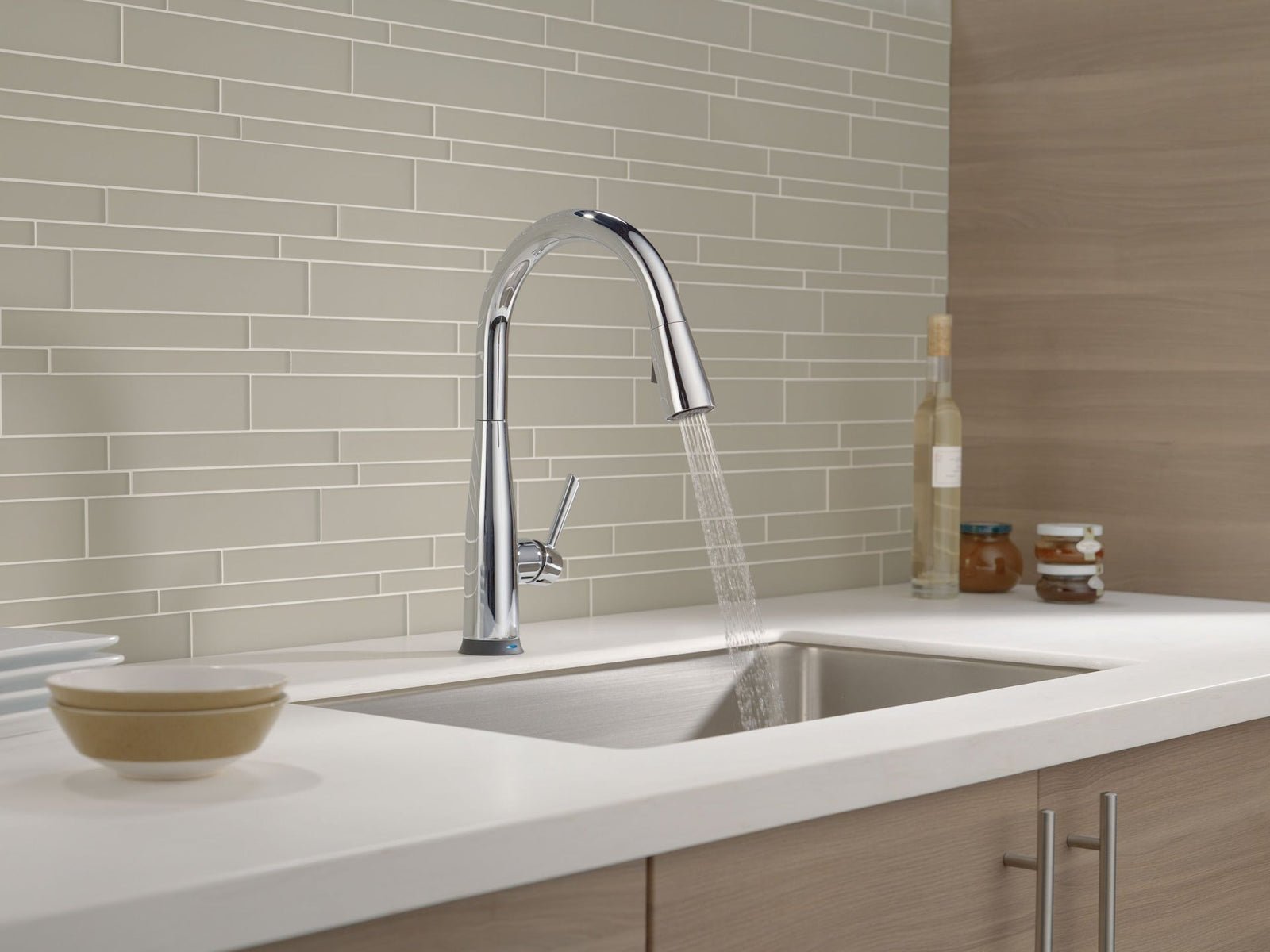 1-Handle Pull-Down Kitchen Faucet with Touch, Chrome A3T2 - product image 4